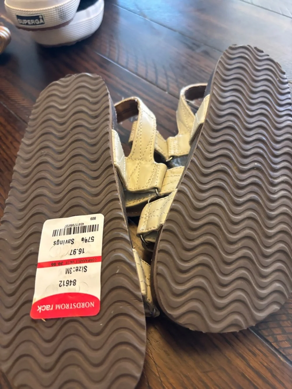 Nordstrom Treasure & Bond Girls Sz 3 Velcro Strap Sandals Tan Comfort